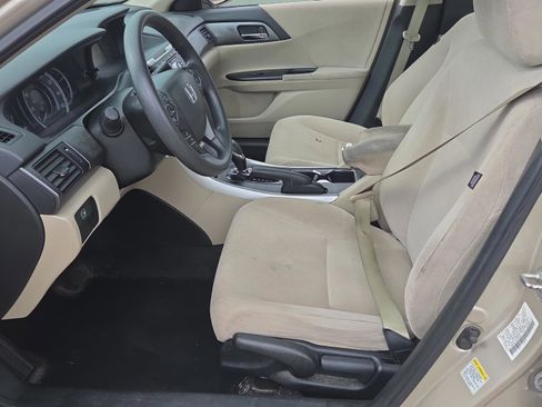 Used 2013 Honda Accord LX image 9