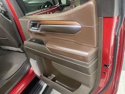 Used 2024 GMC Sierra 1500 Denali AWD/4WD image 15