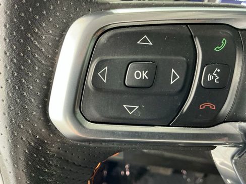 Used 2022 Jeep Gladiator Mojave w/ Cold Weather Group AWD/4WD image 61