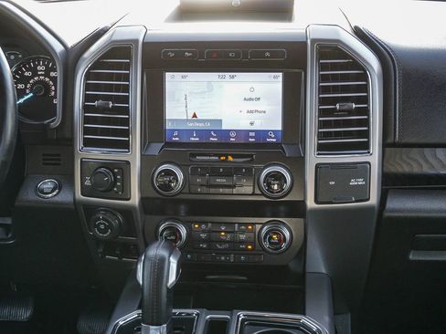 Used 2019 Ford F150 Platinum w/ Equipment Group 701A Luxury AWD/4WD image 16