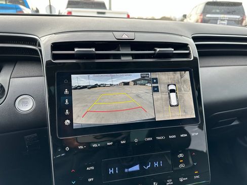 Used 2024 Hyundai Tucson Limited image 22