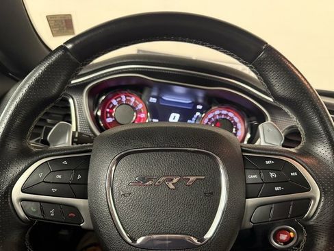 Used 2018 Dodge Challenger SRT Hellcat image 24