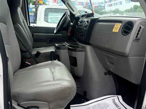 Used 2013 Ford E-350 and Econoline 350 Super Duty w/ Commercial Cargo Van Pkg RWD image 10