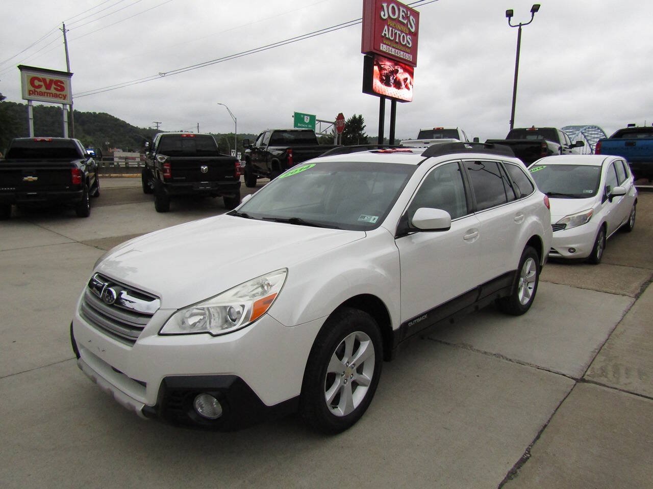 Used 2014 Subaru Outback 2.5i Premium AWD/4WD image 1