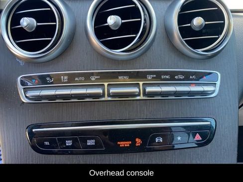Used 2021 Mercedes-Benz GLC 300 4MATIC image 11