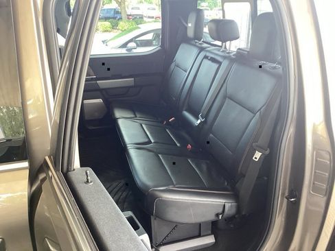 Used 2023 Ford F250 Lariat w/ Chrome Package image 35