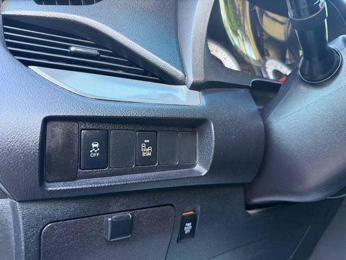 Used 2015 Toyota Sienna SE Premium FWD image 49