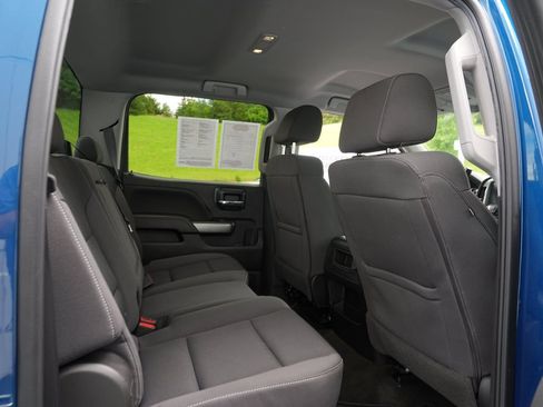 Used 2018 Chevrolet Silverado 1500 LT w/ All Star Edition AWD/4WD image 26