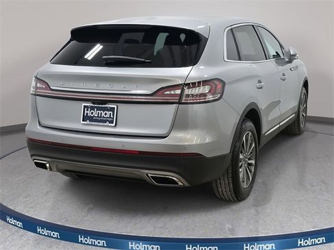 Used 2023 Lincoln Nautilus Standard image 6