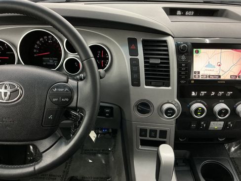 Used 2008 Toyota Sequoia Limited AWD/4WD image 34