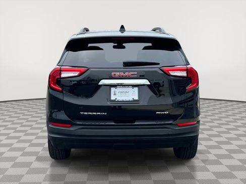 Used 2023 GMC Terrain SLE w/ Driver Convenience Package AWD/4WD image 6