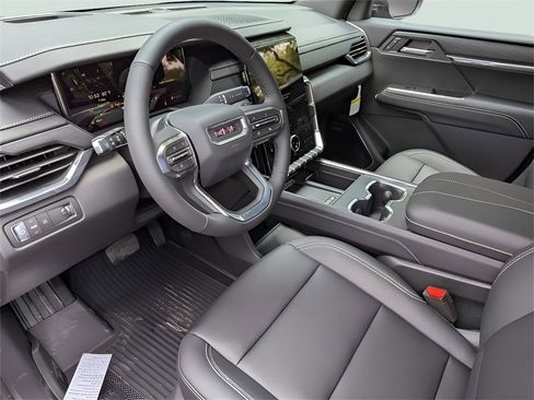 New 2026 GMC Acadia Elevation w/ Black Edition image 9