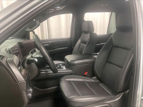 Used 2025 Chevrolet Tahoe LT image 10