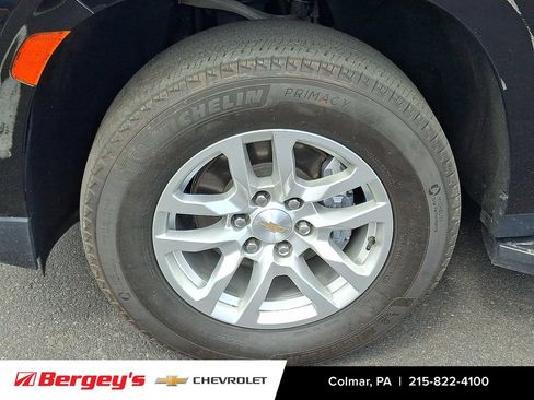 Certified 2024 Chevrolet Suburban LT AWD/4WD image 10