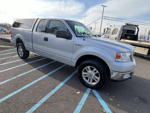 Used 2004 Ford F150 XLT image 8