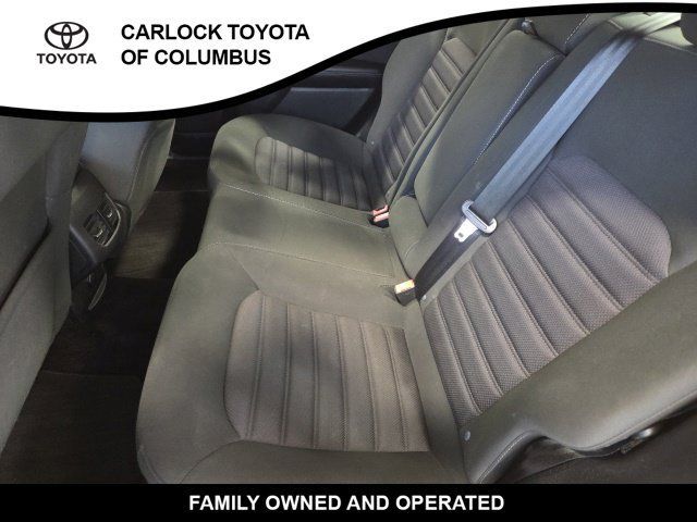Used 2017 Ford Fusion SE w/ Fusion SE Technology Package FWD image 15
