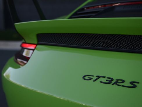 Certified 2019 Porsche 911 GT3 RS image 40