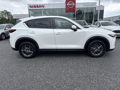 Used 2017 MAZDA CX-5 Touring w/ Preferred Equipment Package AWD/4WD image 2