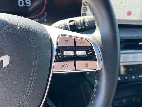 Used 2025 Kia Telluride AWD image 24