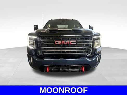 Used 2021 GMC Sierra 2500 AT4 w/ AT4 Premium Plus Package image 9