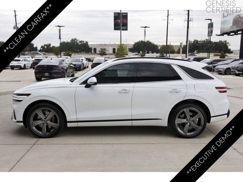 Used 2025 Genesis GV70 2.5T Sport Prestige w/ Sport Prestige Package image 5