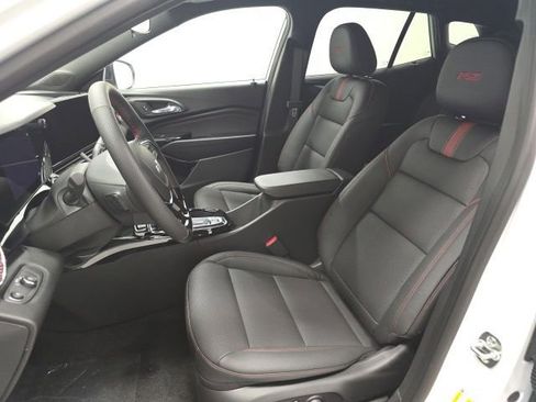 New 2026 Chevrolet Trax RS w/ Driver Confidence Package image 18