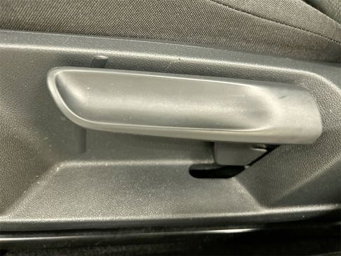 Used 2021 Volkswagen Jetta S image 10