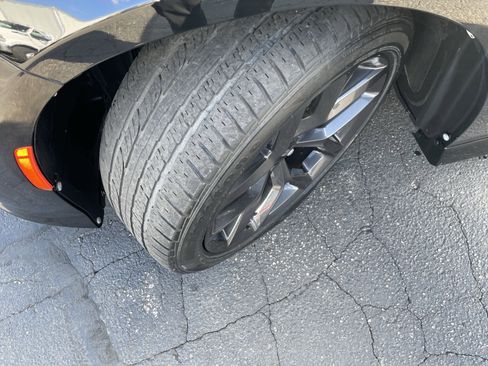 Used 2019 Dodge Charger GT w/ Plus Group image 10