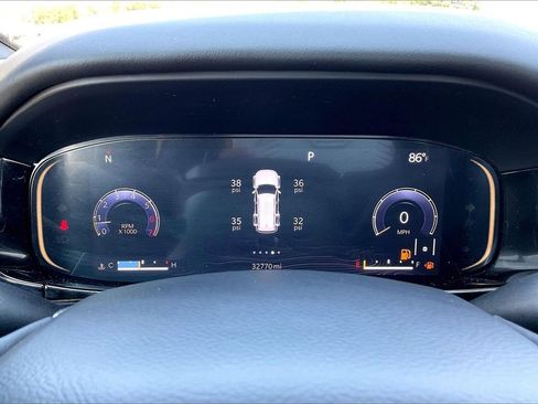 Used 2022 Jeep Wagoneer Series II image 12