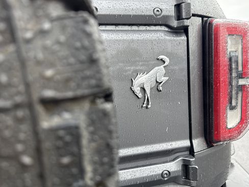 Used 2022 Ford Bronco Outer Banks image 34