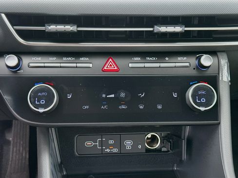 New 2026 Hyundai Sonata SEL FWD image 12