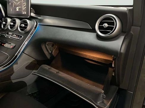 Used 2017 Mercedes-Benz GLC 300 4MATIC image 82