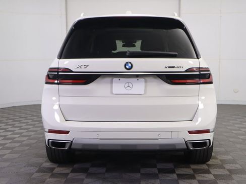 Used 2023 BMW X7 xDrive40i w/ Premium Package image 6