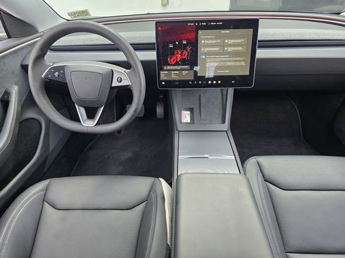 Used 2024 Tesla Model 3 Long Range image 16