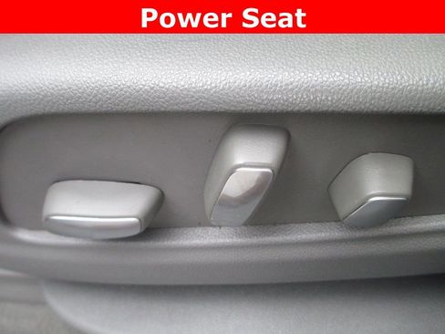 Used 2021 Cadillac XT6 Premium Luxury image 28