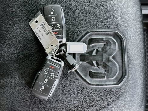 Used 2025 RAM 1500 Laramie w/ Sport Appearance Package AWD/4WD image 35