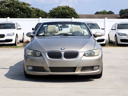 Used 2009 BMW 335i Convertible RWD image 2