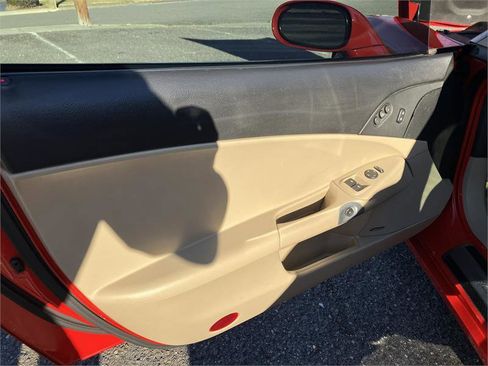 Used 2010 Chevrolet Corvette Coupe w/ Preferred Equipment Group image 11