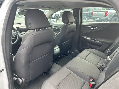 Used 2023 Chevrolet Malibu LS FWD image 29