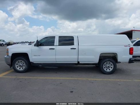 Used 2017 Chevrolet Silverado 3500 W/T AWD/4WD image 15