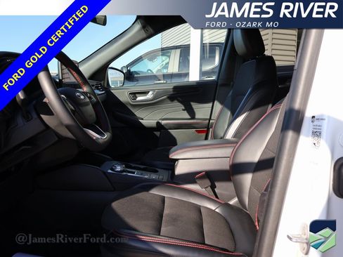 Certified 2023 Ford Escape ST-Line Select image 23