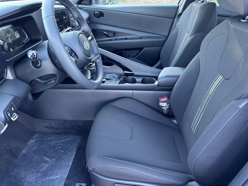 New 2026 Hyundai Elantra SEL Sport image 12