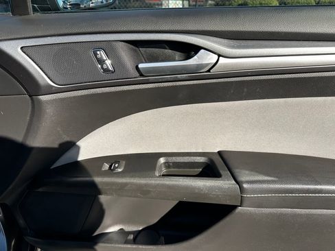 Used 2016 Ford Fusion S w/ Equipment Group 101A image 33