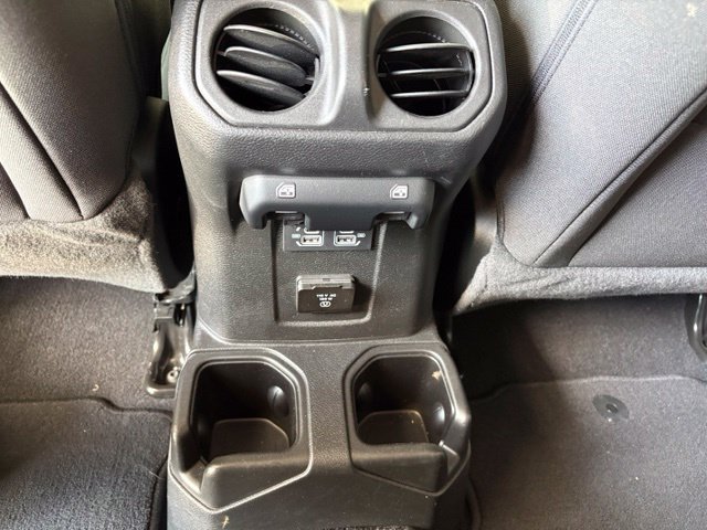 Used 2023 Jeep Wrangler Unlimited Sahara AWD/4WD image 32