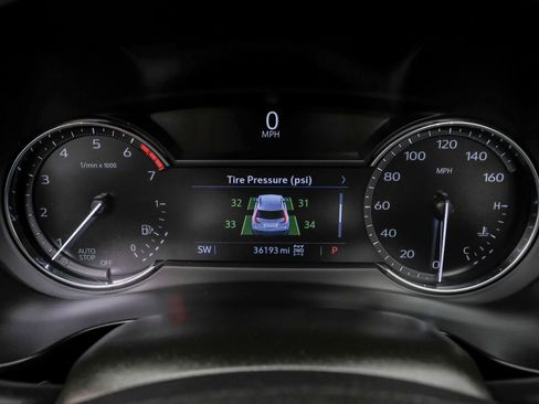 Used 2020 Cadillac XT4 Premium Luxury w/ Enhanced Visibility Package image 23