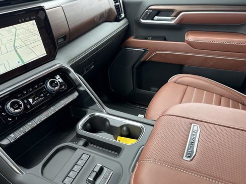 New 2026 GMC Sierra 2500 Denali Ultimate AWD/4WD image 24