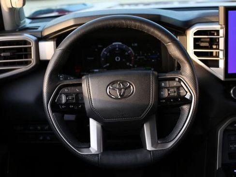 Used 2024 Toyota Tundra Limited image 17