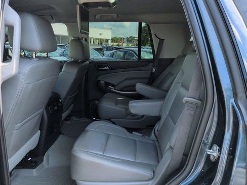 Used 2019 Chevrolet Tahoe LT RWD image 14