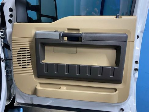 Used 2016 Ford F350 Lariat w/ Lariat Ultimate Package image 52