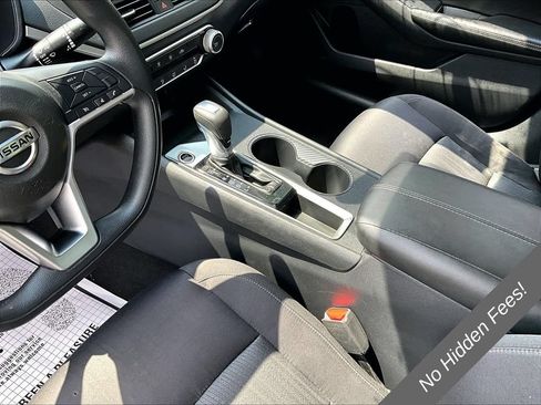Used 2020 Nissan Altima 2.5 S FWD image 12
